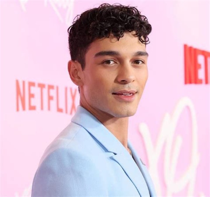 Age, Height, Wiki, Biography, Net worth, Boyfriend, Parents, Ethnicity & More