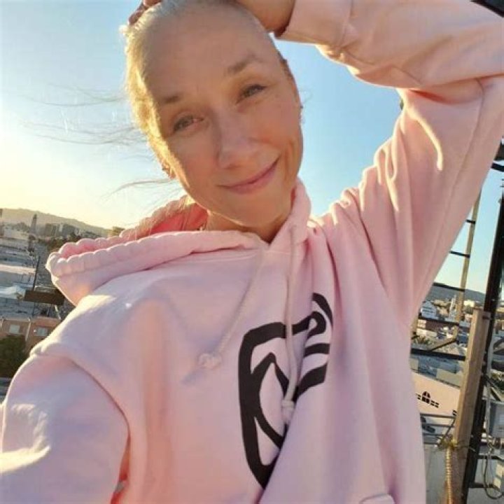 Alexandra Grant Biography, Age, Height, Family, & Net Worth