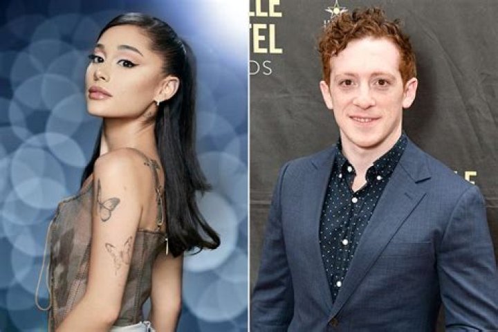 Ariana Grande Seemingly Throws A Lil Shade At Pete Davidson With A Message About Bad ‘Energy’