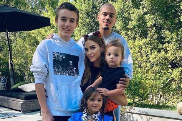 Ashlee Simpson and Pete Wentz’s Son Bronx Is All Grown Up and Just Like His Famous Dad: Rare Photo