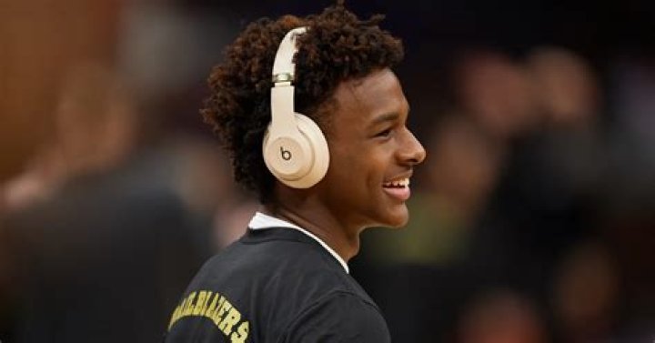 Bronny James Jr Reappears On IG To Shoot His Shot