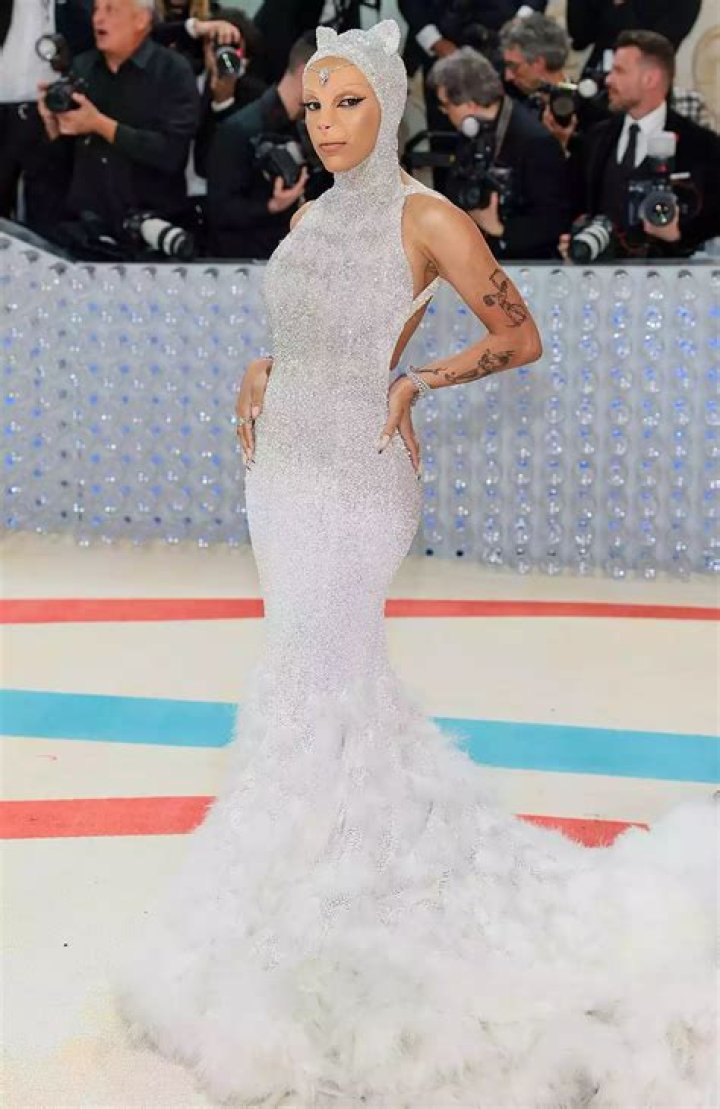 Cardi B's 2022 Met Gala Look Designed By Versace, Rapper Will Host Playboy Afterparty: Report