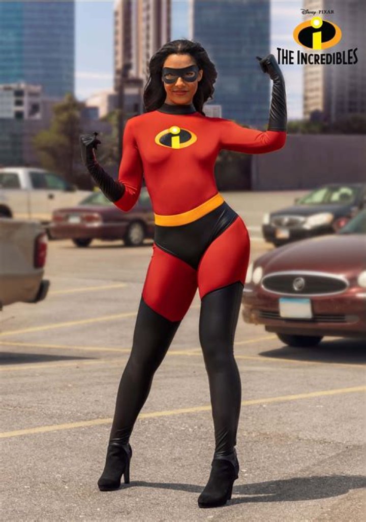 Chloe Bailey Serves Pixar Mom Curves With Mrs. Incredible Costume