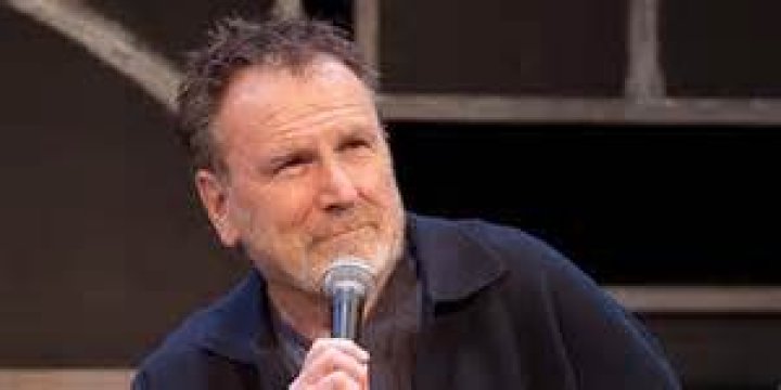 Colin Quinn (Comedian) - Age, Birthday, Bio, Facts, Family, Net Worth, Height & More