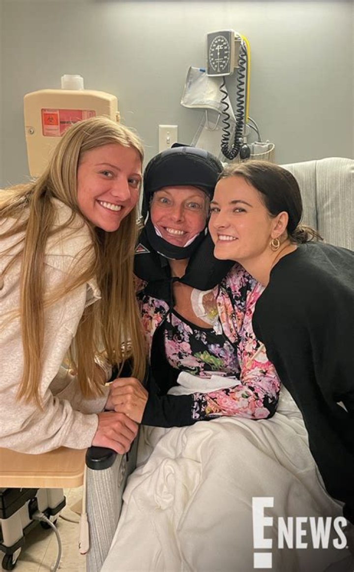 ‘Dance Moms’ Alum Abby Lee Miller Shares New Hospital Photos, Reunites With Her Students