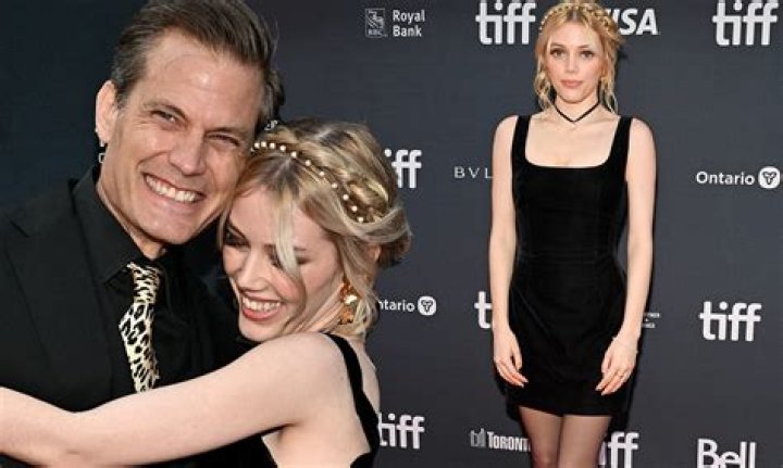 Does Clare Crawley have a child? – Celebrity.fm – #1 Official Stars, Business & People Network, Wiki, Success story, Biography & Quotes