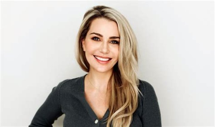 Dr. Shannon Curry [Psychologist] Wiki, Age, Biography, Education, Husband, Family, Net Worth