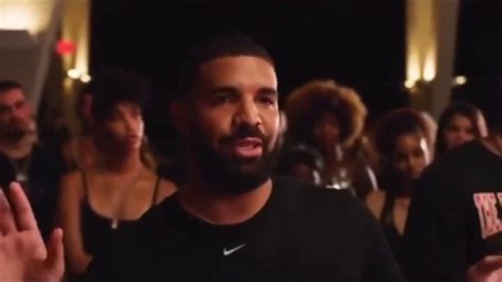 Drake Fully Embraces "Ooo Wow" Meme From Chris Brown's "No Guidance" Video