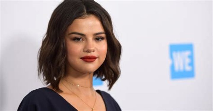 Fans Angrily Defend Selena Gomez After Stefano Gabbana Calls Her Ugly on Social Media