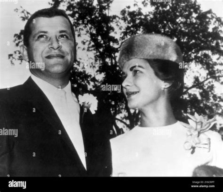 Francis Gary Powers Biography, Age, Height, Wife, Net Worth, Family