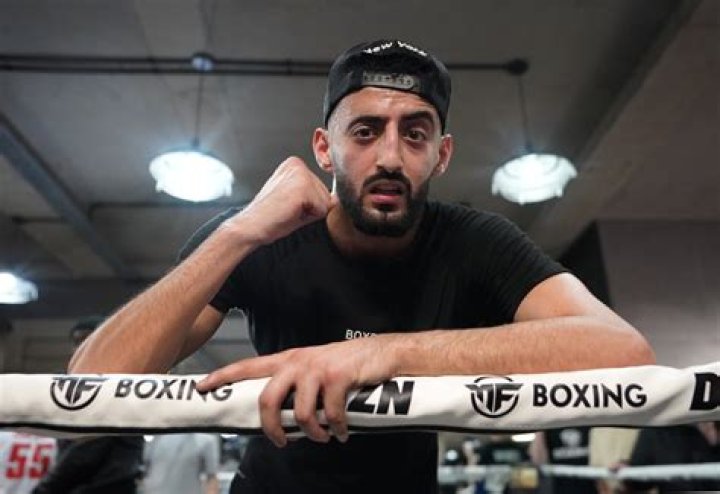 Halal Ham Net Worth 2023: What Is The Influencer Boxing Star Worth?