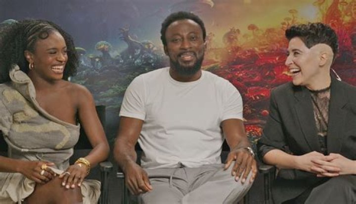 How tall is Celia Rose Gooding