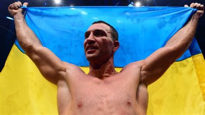 How tall is Wladimir Klitschko