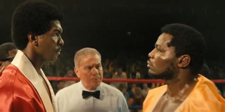 How tall was Joe Frazier