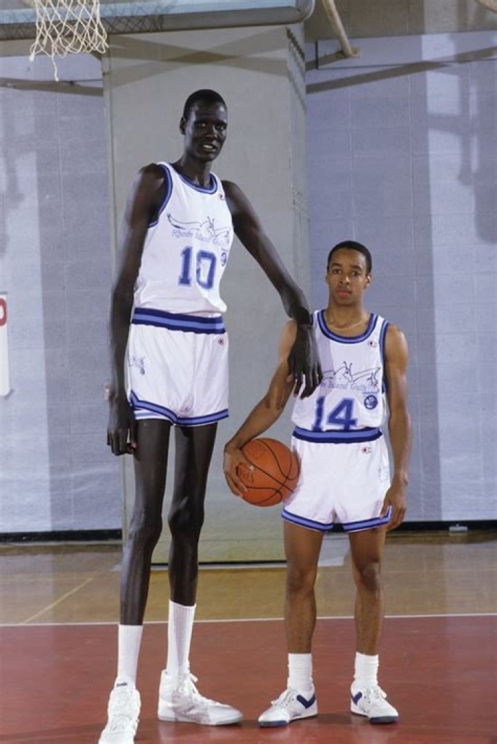 How tall was Manute Bol