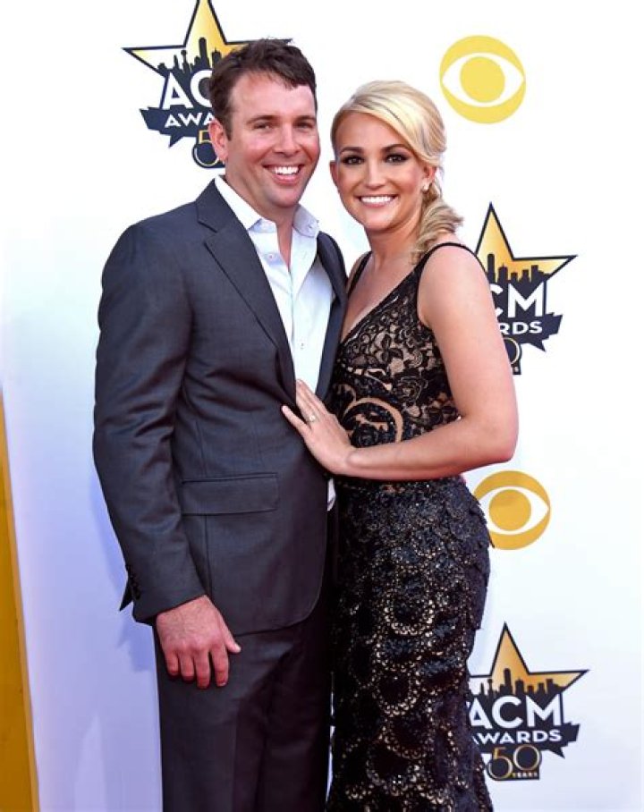Jamie Lynn Spears Gives Birth, Welcomes Baby Girl With Husband Jamie Watson