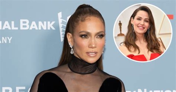 Jennifer Lopez Gushes Over Coparenting With ‘Amazing’ Jennifer Garner: We ‘Work Really Well Together’