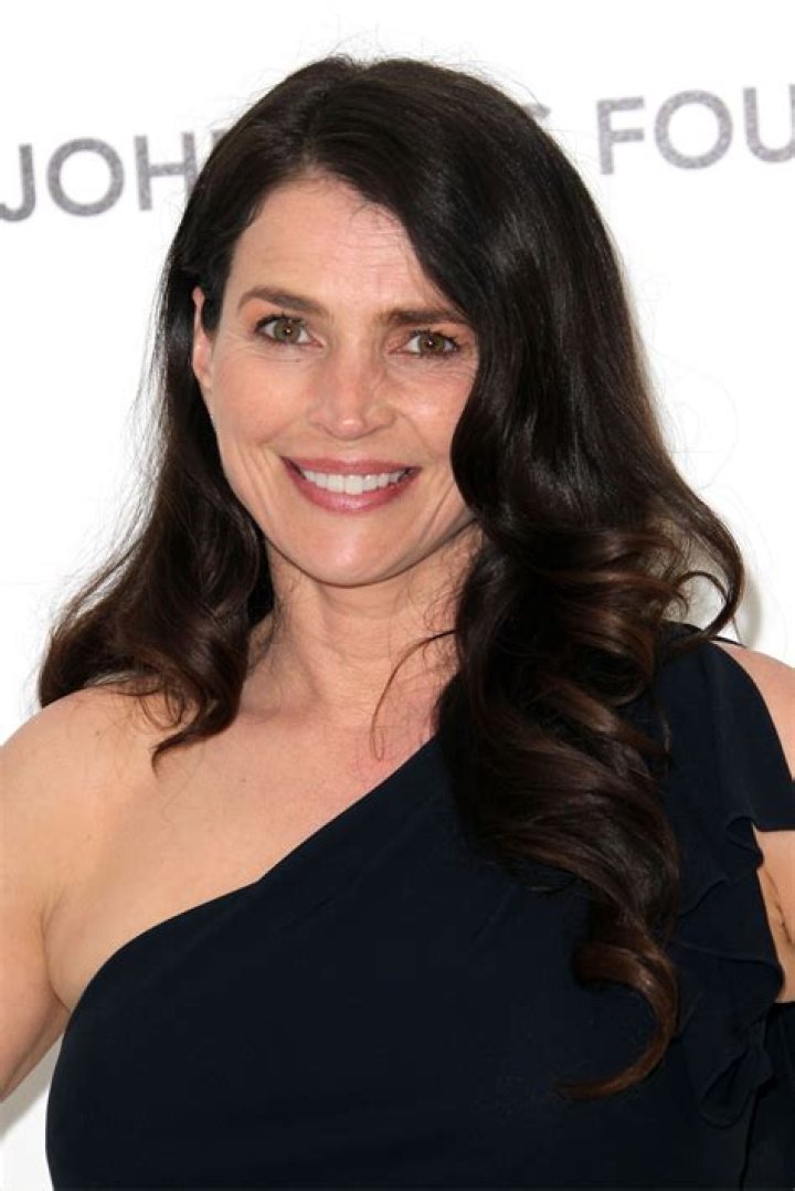 Julia Ormond (TV Actress) - Age, Birthday, Bio, Facts, Family, Net Worth, Height & More