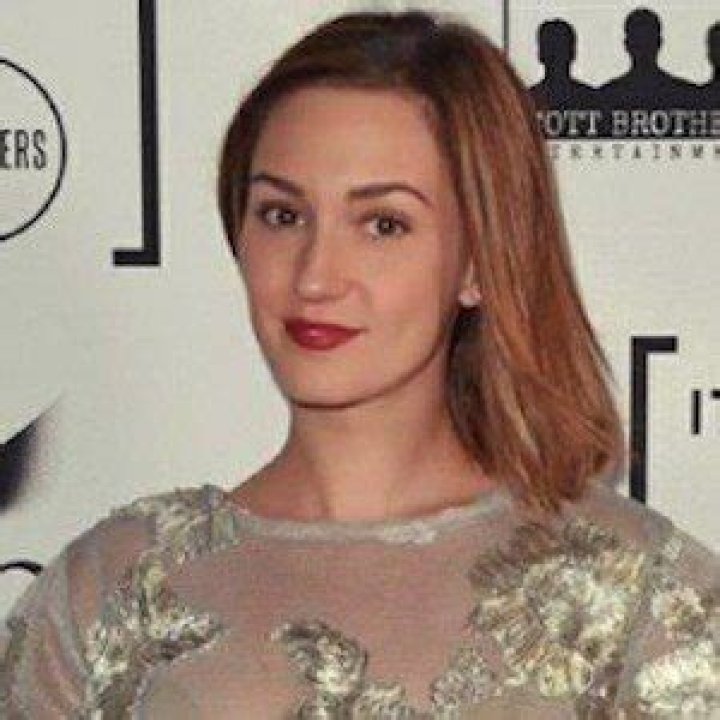 Katherine Barrell (TV Actress) - Age, Birthday, Bio, Facts, Family, Net Worth, Height & More