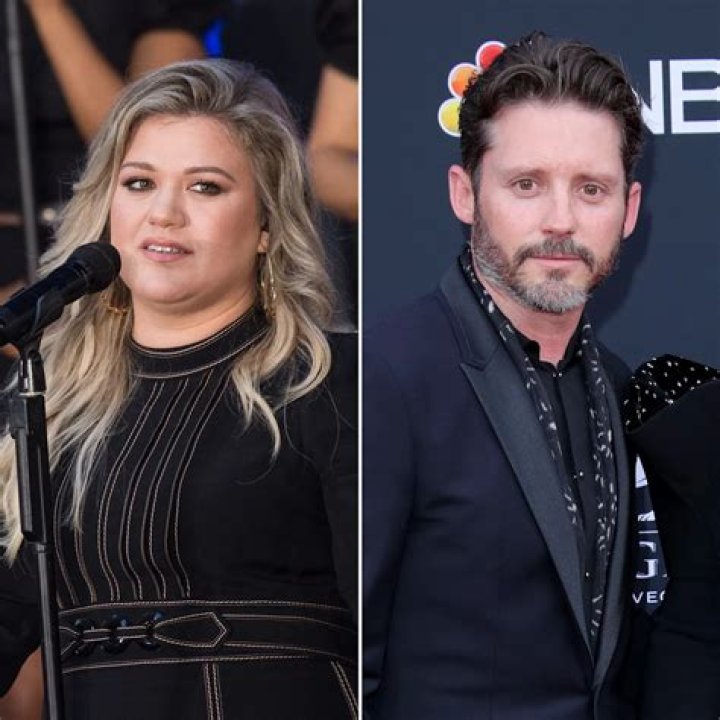 Kelly Clarkson Changes ‘Piece by Piece’ Lyrics After Brandon Blackstock Divorce: ‘Hopeful’ to ‘Hopeless’