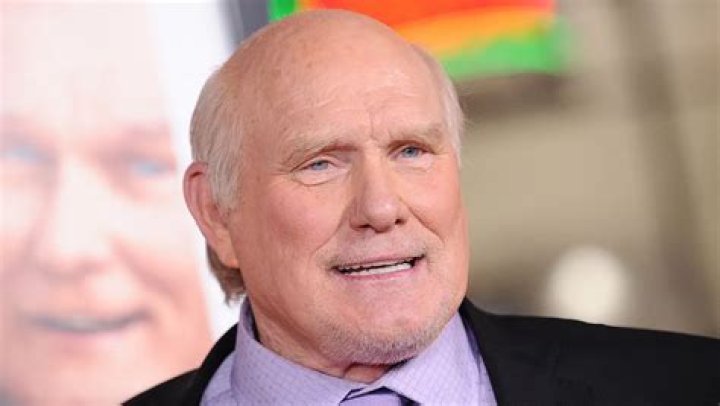 Ken Bradshaw Biography, Age, Height, Wife, Net Worth, Family