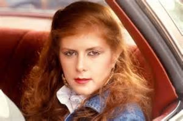 Kirsty MacColl