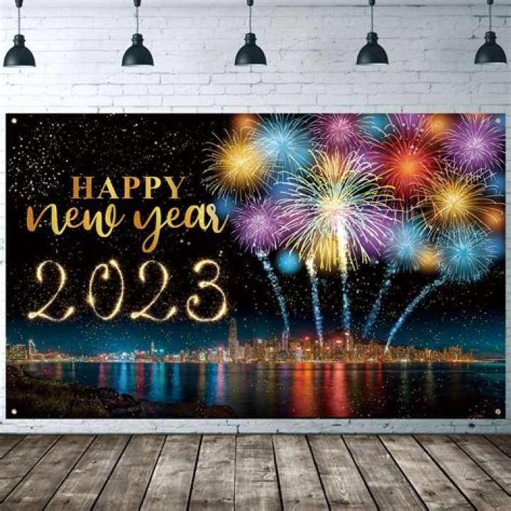 Kissing on New Year’s Eve Is a Longstanding Tradition — Here’s Why We Do It