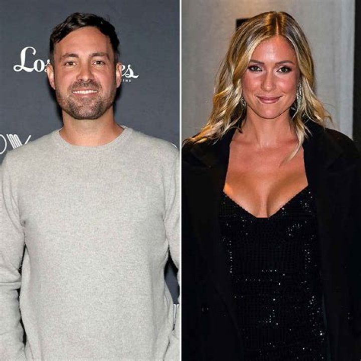 Kristin Cavallari Spotted Kissing Comedian Jeff Dye in Chicago Bar Nearly 6 Months After Jay Cutler Split