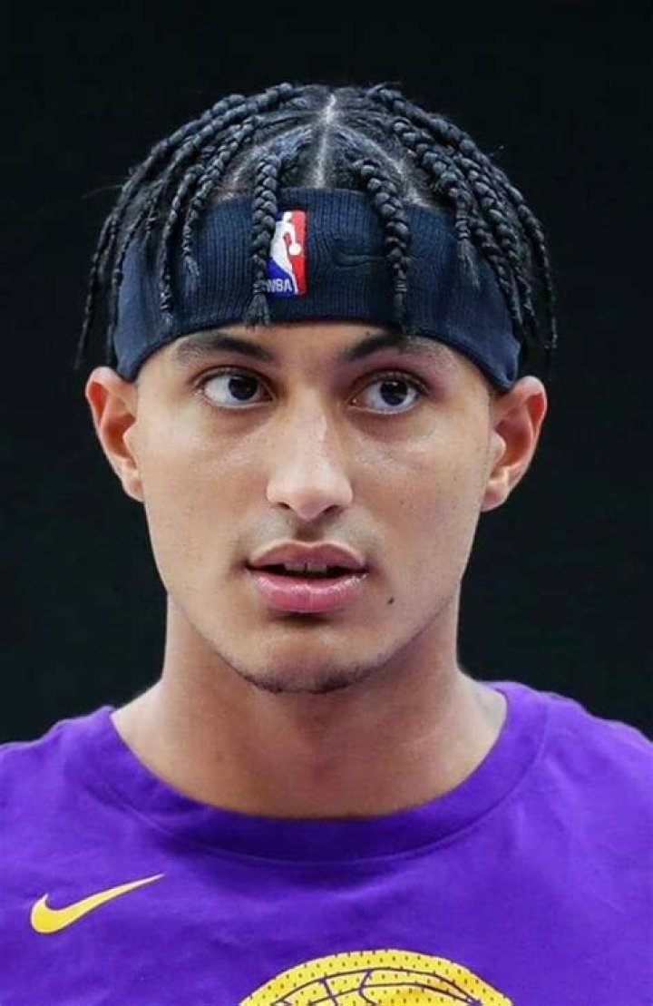 Lakers' Kyle Kuzma Reveals New Hair Color: Teammates & Fans React