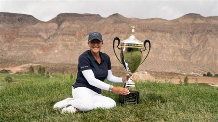 Laura Baugh (Golfer) - Age, Birthday, Bio, Facts, Family, Net Worth, Height & More