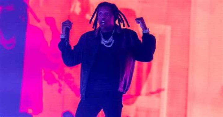 Lil Durk Celebrates "All My Life" Going Platinum