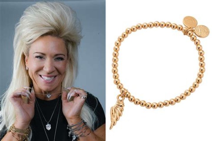 ‘Long Island Medium’ Star Theresa Caputo Has a Unique Gift… for Making Celebrities Cry!