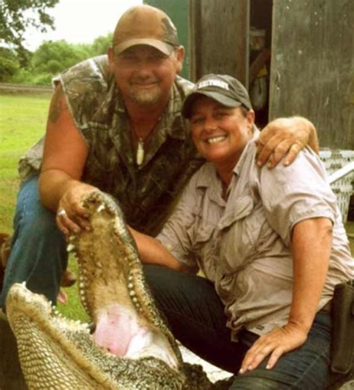 Meet Liz Cavalier daughter Jessica and Husband Justin Chote.