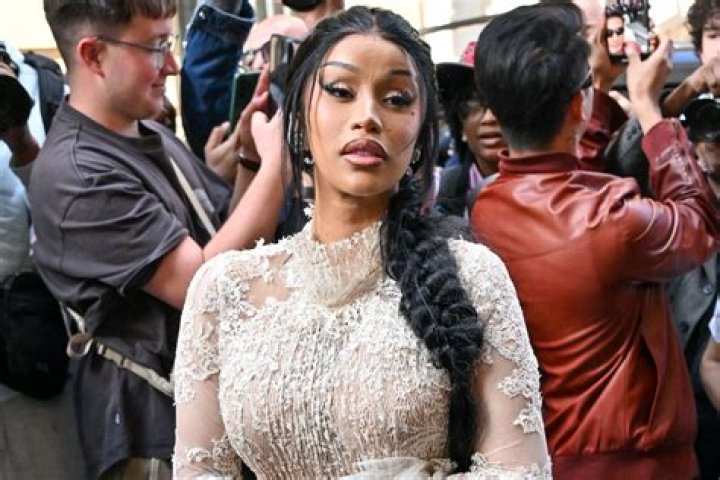 Nicki Minaj Congratulates Cardi B On "Bodak Yellow" Going No. 1