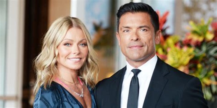 Ooh, La LaKelly Ripa Joins Her Hubby Mark Consuelos On The Cast Of ‘Riverdale’ — As His Mistress!