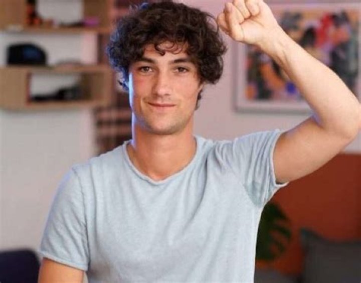 Pablo Pillaud-Vivien Age