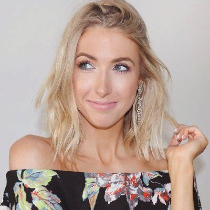 Rachel Cooper Net Worth and Earnings