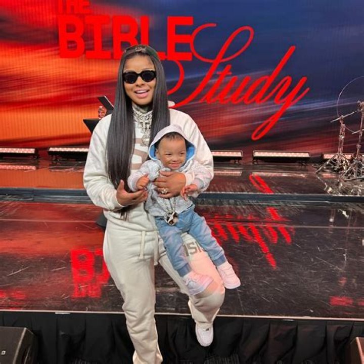 Ray J & Chrisean Rock TV Deal: Tronix Founder Urges Junior's Mom To Work With Him