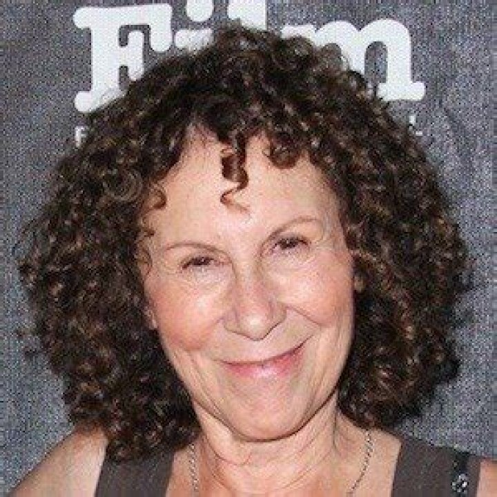 Rhea Perlman (TV Actress) - Age, Birthday, Bio, Facts, Family, Net Worth, Height & More