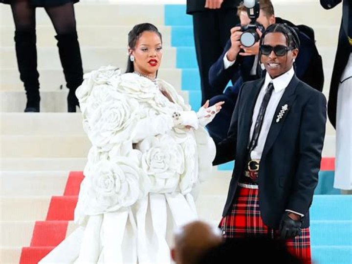 Rihanna Is a Proud Mom! Meet the Singer’s 2 Sons With Boyfriend A$AP Rocky