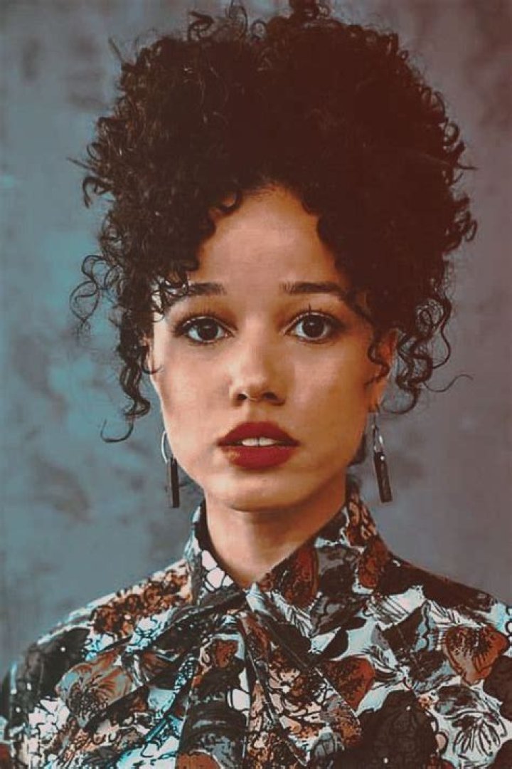 Rishia Haas – Celebsgraphy