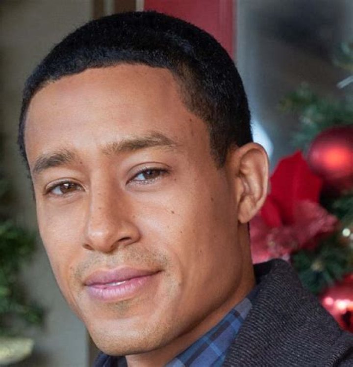 Stephen Domingo Biography, Age, Height, Wife, Net Worth, Family