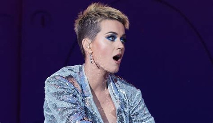 Swish Swish! Katy Perry Accidentally Flashes Her Bare Butt During ‘Witness’ Live Stream