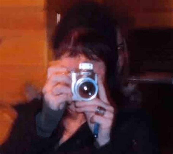 Terrifying Ghost Seemingly Appears Behind Woman in Viral Selfie!