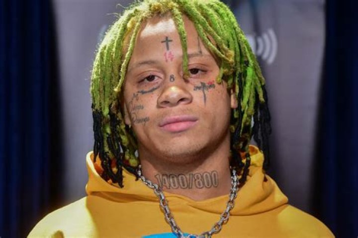 Trippie Redd Feat. Tekashi69, Uno The Activist "OWEEE" Video