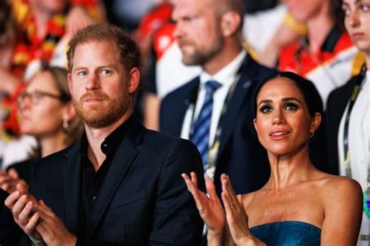 Uhh, Prince Harry’s Ex Is Launching A Blog Pretty Similar To The One Meghan Markle Used To Have