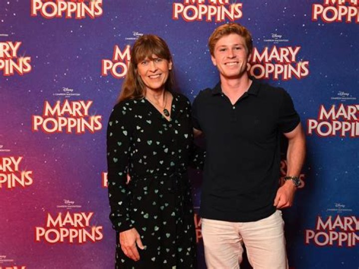 What is Robert Irwin’s email? – Celebrity.fm – #1 Official Stars, Business & People Network, Wiki, Success story, Biography & Quotes