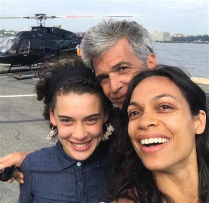 Who is Isabella Dawson? Wiki, Age, Husband, Parents, Net Worth, Kids, BIO