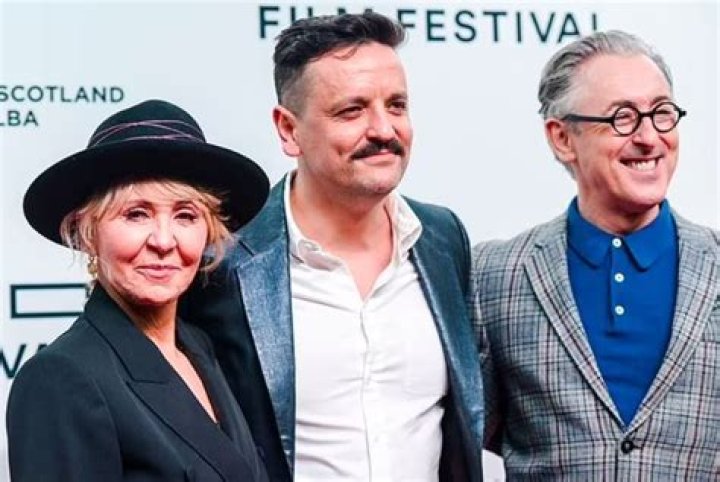 Who is Jonathan McLeod? Wiki, Biography, Age, Husband, Net Worth, Family & More