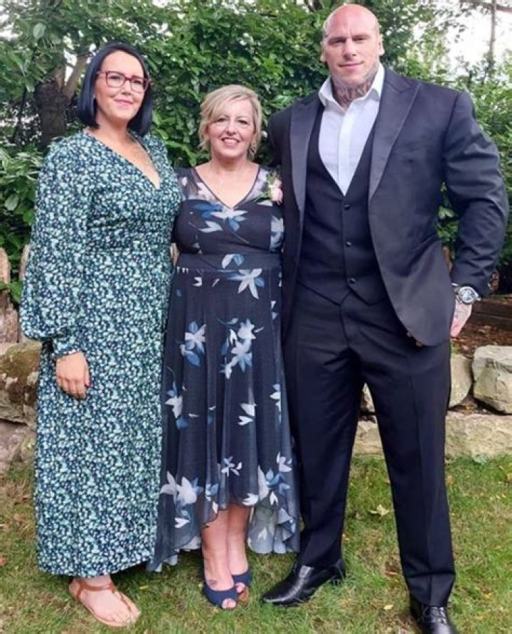 Who is Martyn Ford? Wiki, Biography, Height, Weight, Age, Wife, Workout, Diet, Family & More